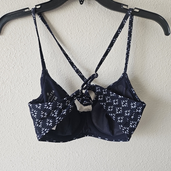 Athleta Women's Navy Taza Kaimana Ruched Bikini Top Size 34BC. - Picture 6 of 10